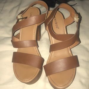 Super cute brown heels!